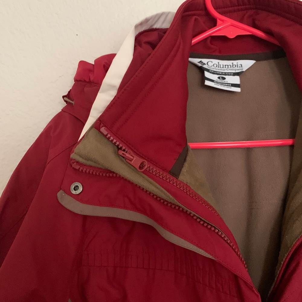Columbia Winter Jacket - image 2